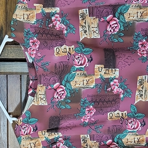 Women's Christie & Jill Small Chico Burgundy Pullover Blouse - Picture 1 of 6